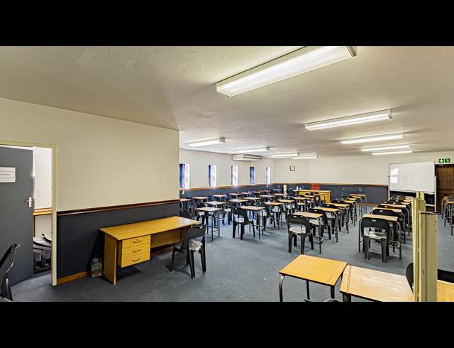 1,853M² TRAINING FACILITY FOR SALE IN FERNDALE